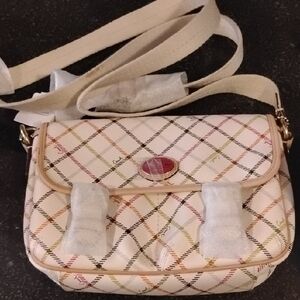 Cream Quilted Crossbody Bag with Gold Clasp
